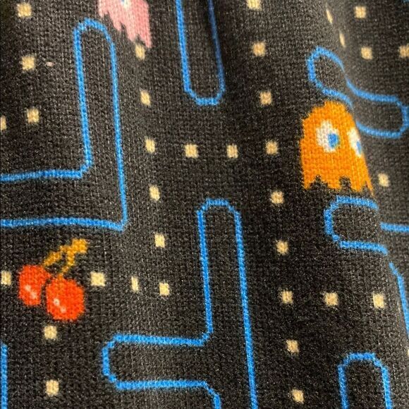 Pac-Man Retro Maze Print Shorts Size 3X 22W–24W Gamer Lounge Sleepwear - Picture 6 of 10
